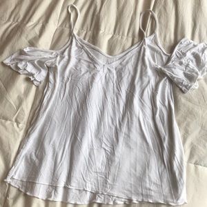 American Eagle Soft + Sexy Tee Size M (NWOT)
